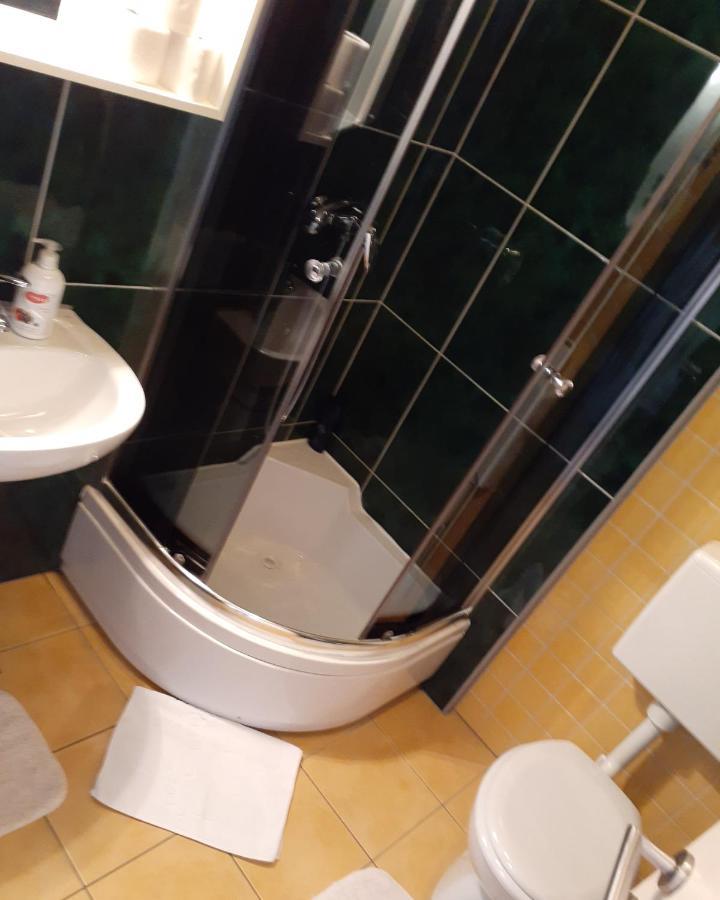 Apartment Megi Мостар Екстер'єр фото